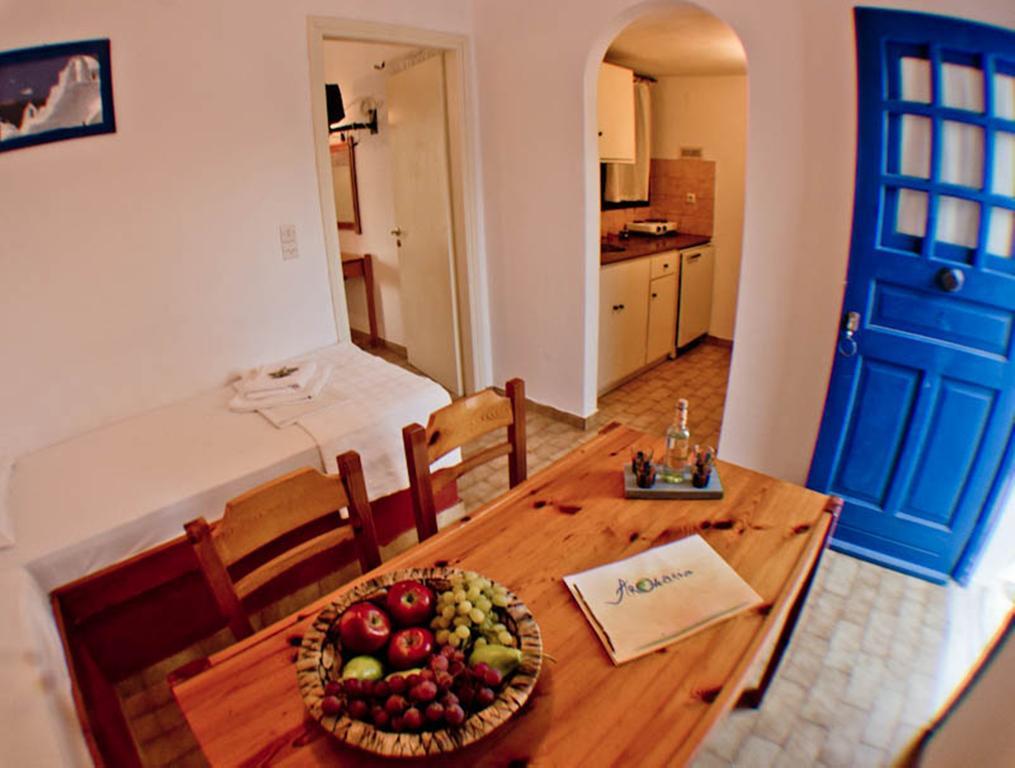 Arokaria Dreams Apartments เนาซา ภายนอก รูปภาพ