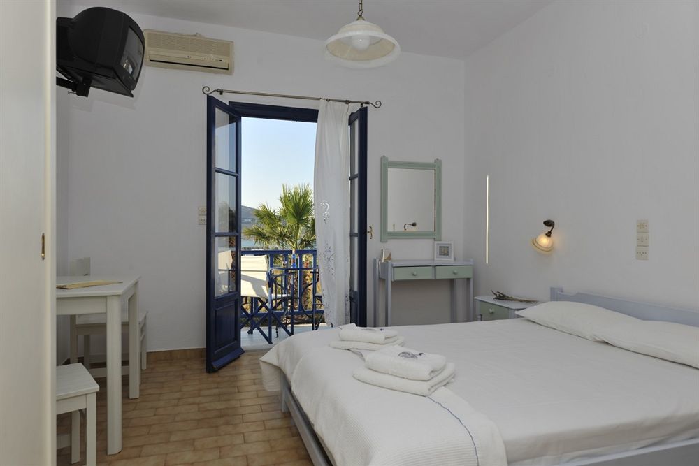 Arokaria Dreams Apartments เนาซา ภายนอก รูปภาพ