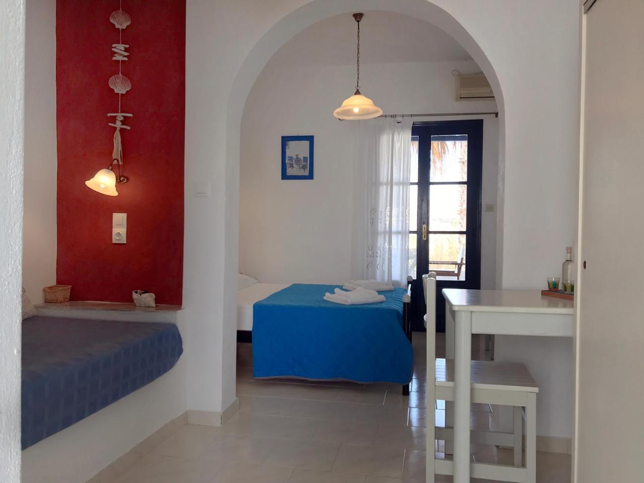 Arokaria Dreams Apartments เนาซา ภายนอก รูปภาพ